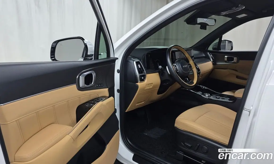 Kia Sorento 2022 1.6 автомат (гидро), фото 13