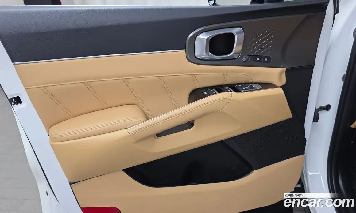 Kia Sorento 2022 1.6 автомат (гидро), фото 14