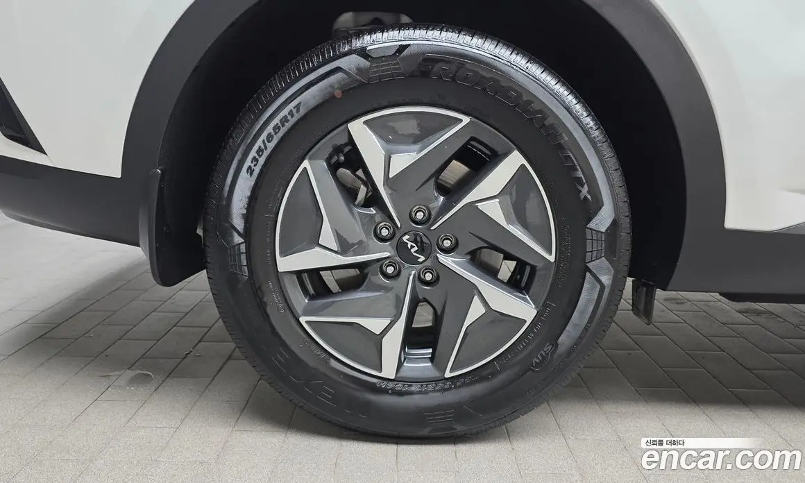 Kia Sorento 2022 1.6 автомат (гидро), фото 5