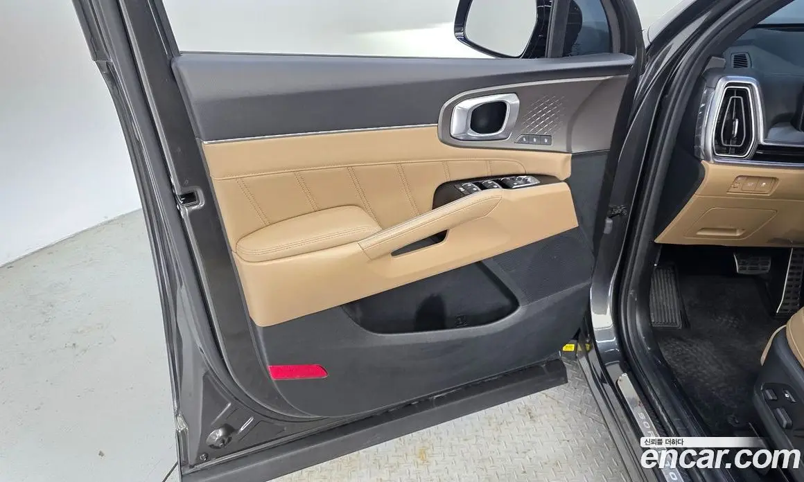 Kia Sorento 2024 2.5 автомат (гидро), фото 14 Kia Sorento 2024 2.5 автомат (гидро), фото 14