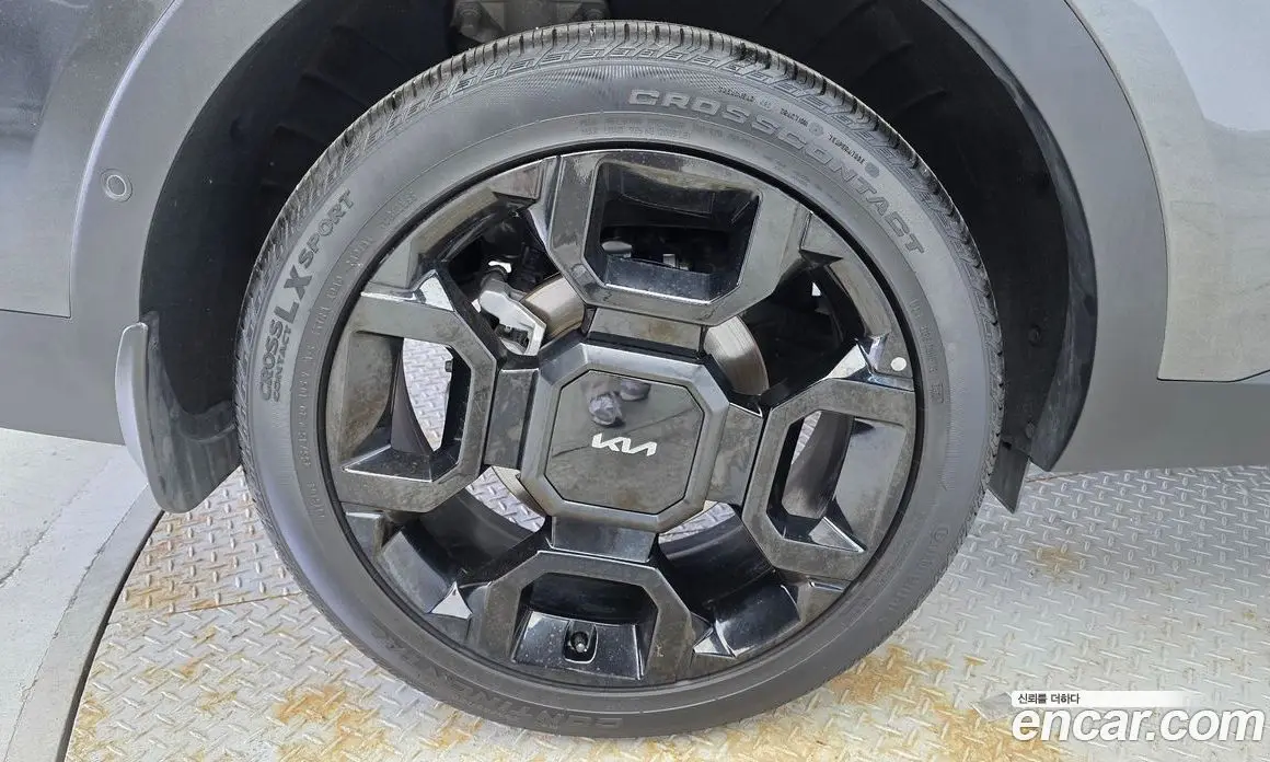 Kia Sorento 2024 2.5 автомат (гидро), фото 5 Kia Sorento 2024 2.5 автомат (гидро), фото 5