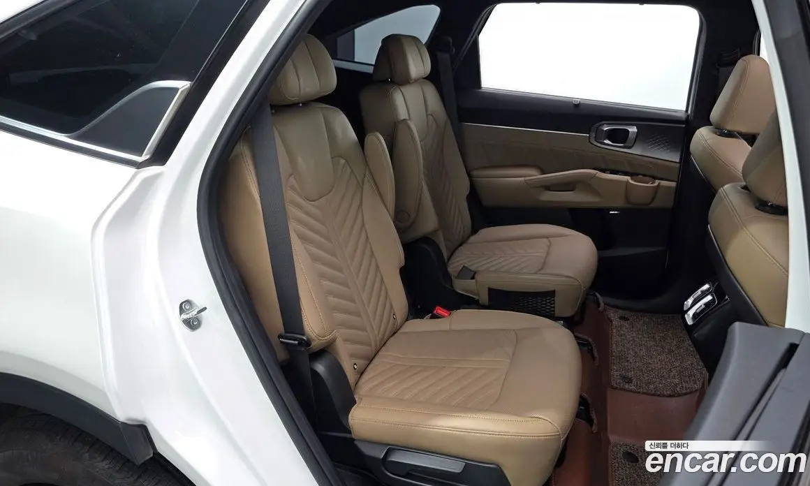 Kia Sorento 2024 1.6 автомат (гидро), фото 16