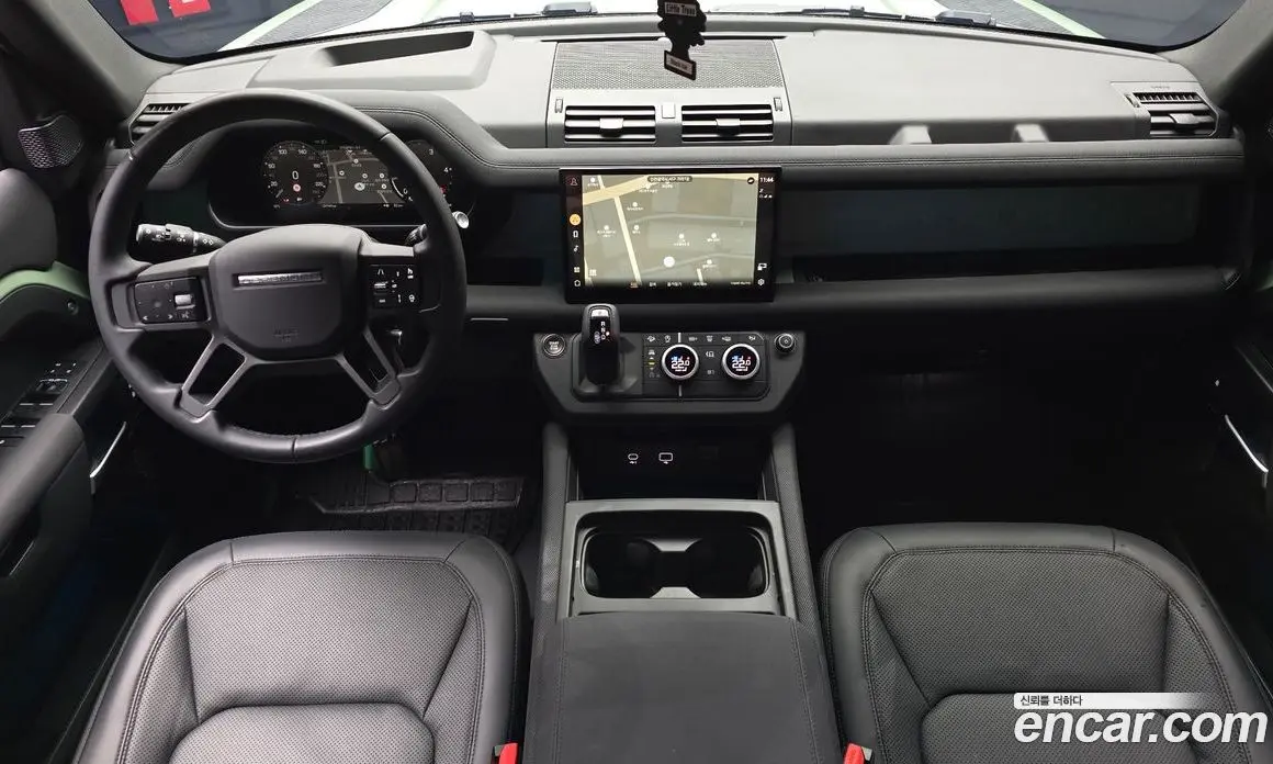 Land Rover Defender 2023 3.0 автомат (гидро), фото 10