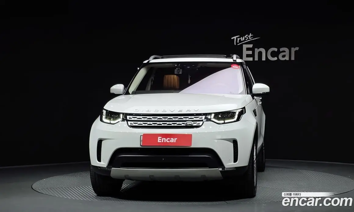 Land Rover Discovery 2017 3.0 автомат (гидро), фото 3