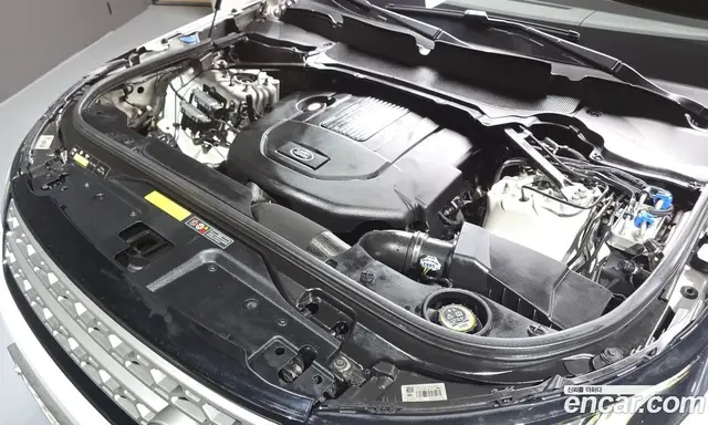 Land Rover Discovery 2017 3.0 автомат (гидро), миниатюра 6