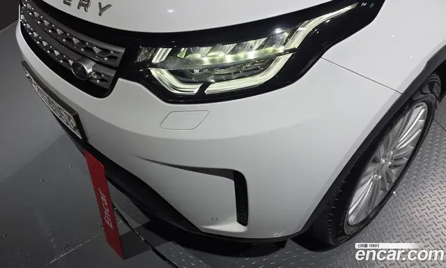 Land Rover Discovery 2017 3.0 автомат (гидро), миниатюра 8