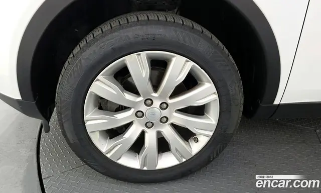 Land Rover Discovery Sport 2015 2.2 автомат (гидро), миниатюра 5