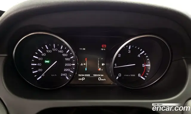 Land Rover Discovery Sport 2015 2.2 автомат (гидро), миниатюра 8