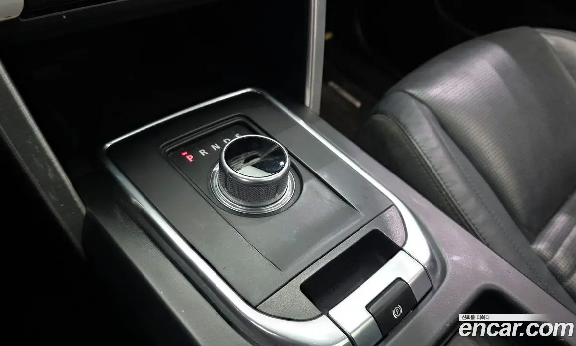 Land Rover Discovery Sport 2015 2.2 автомат (гидро), фото 9