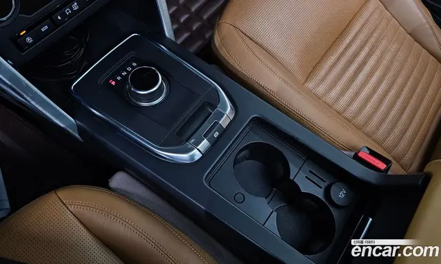 Land Rover Discovery Sport 2018 2.0 автомат (гидро), миниатюра 12