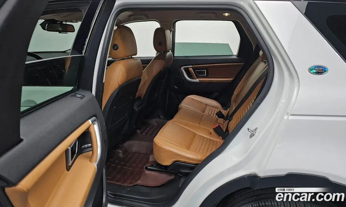 Land Rover Discovery Sport 2018 2.0 автомат (гидро), фото 18 Land Rover Discovery Sport 2018 2.0 автомат (гидро), фото 18