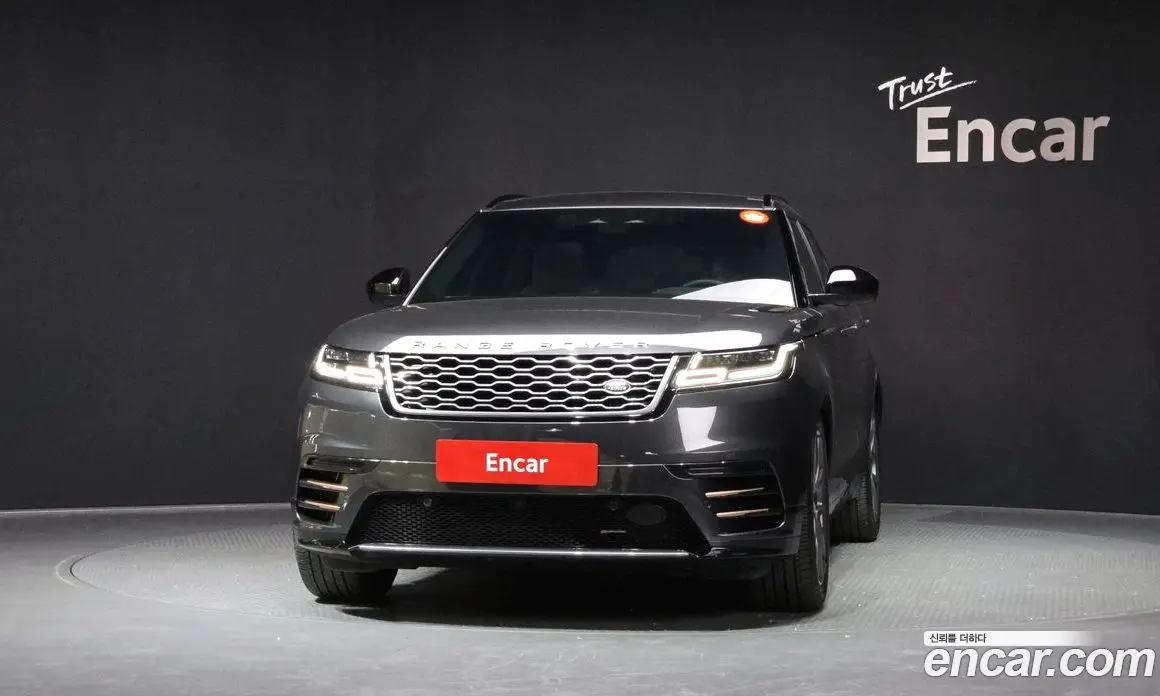 Land Rover Range Rover Velar 2022 3.0 автомат (гидро), фото 3 Land Rover Range Rover Velar 2022 3.0 автомат (гидро), фото 3