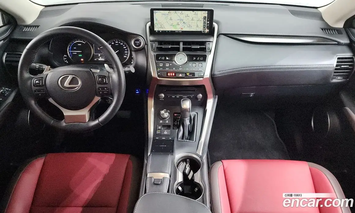 Lexus NX 2019 2.5 автомат (гидро), фото 10