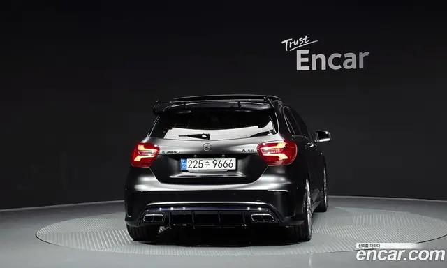 Mercedes-Benz A-Class 2017 2.0 автомат (гидро), миниатюра 4