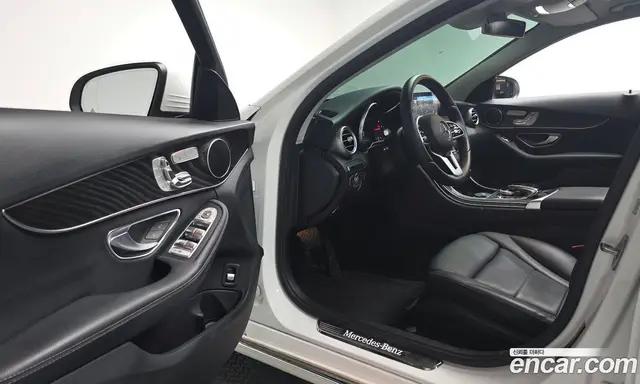 Mercedes-Benz C-Class 2018 1.9 автомат (гидро), миниатюра 12