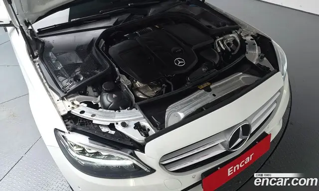 Mercedes-Benz C-Class 2018 1.9 автомат (гидро), миниатюра 5
