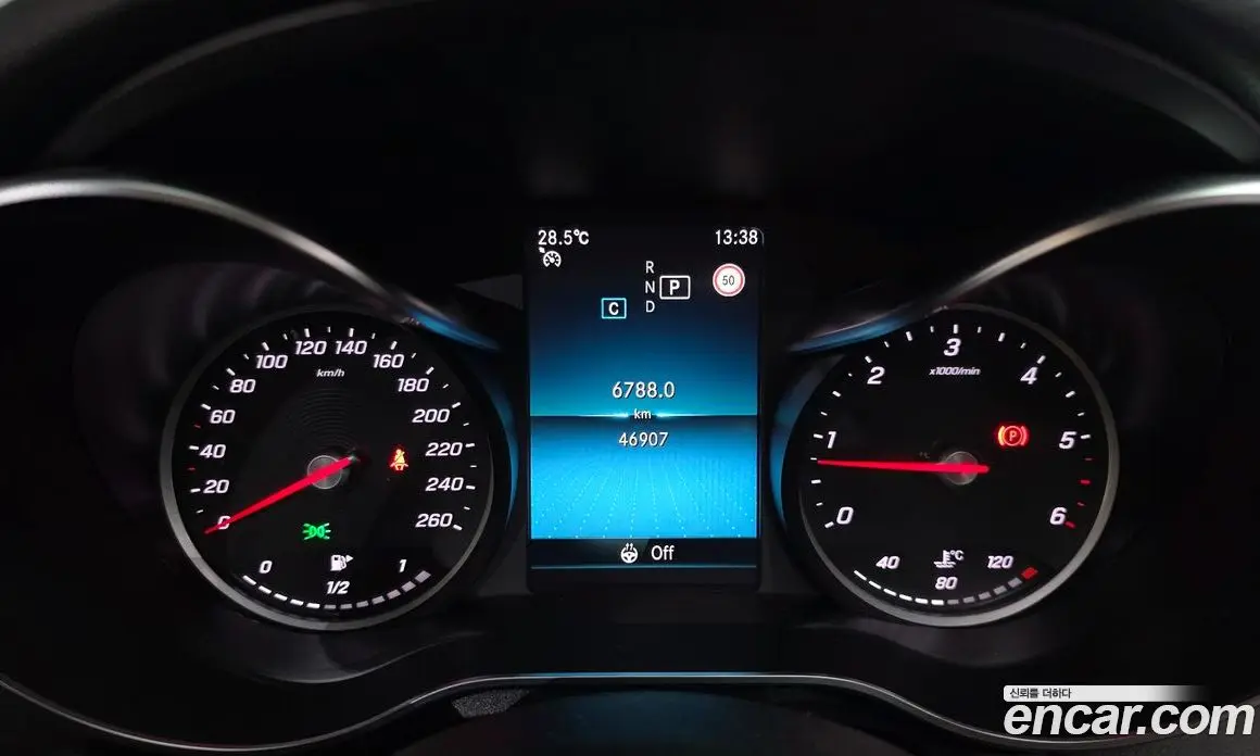 Mercedes-Benz C-Class 2018 1.9 автомат (гидро), фото 10