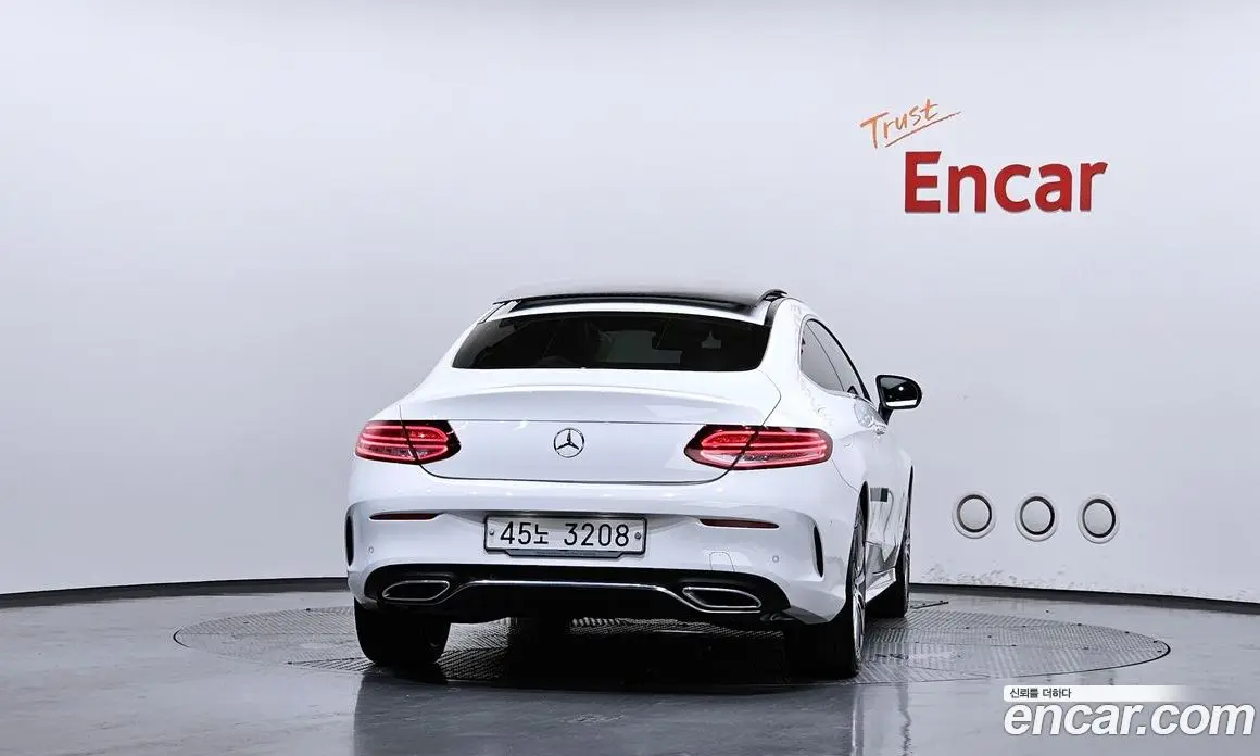 Mercedes-Benz C-Class 2019 1.9 автомат (гидро), фото 4