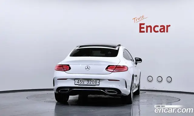 Mercedes-Benz C-Class 2019 1.9 автомат (гидро), миниатюра 4
