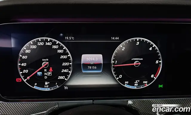 Mercedes-Benz CLS-Class 2019 1.9 автомат (гидро), миниатюра 11