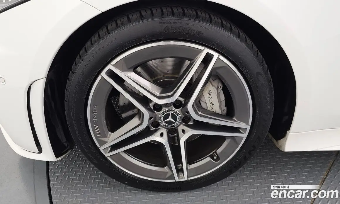 Mercedes-Benz CLS-Class 2019 1.9 автомат (гидро), фото 7