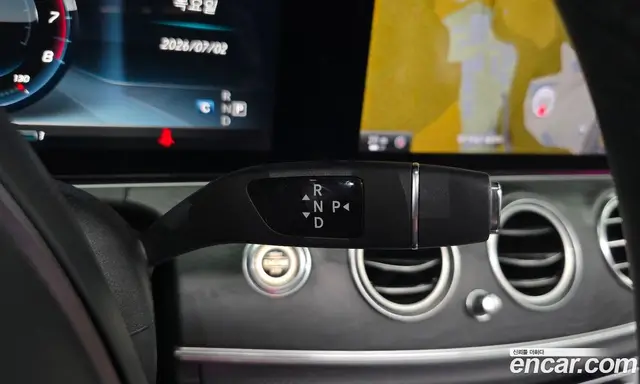 Mercedes-Benz E-Class 2016 2.0 автомат (гидро), миниатюра 11 Mercedes-Benz E-Class 2016 2.0 автомат (гидро), миниатюра 11