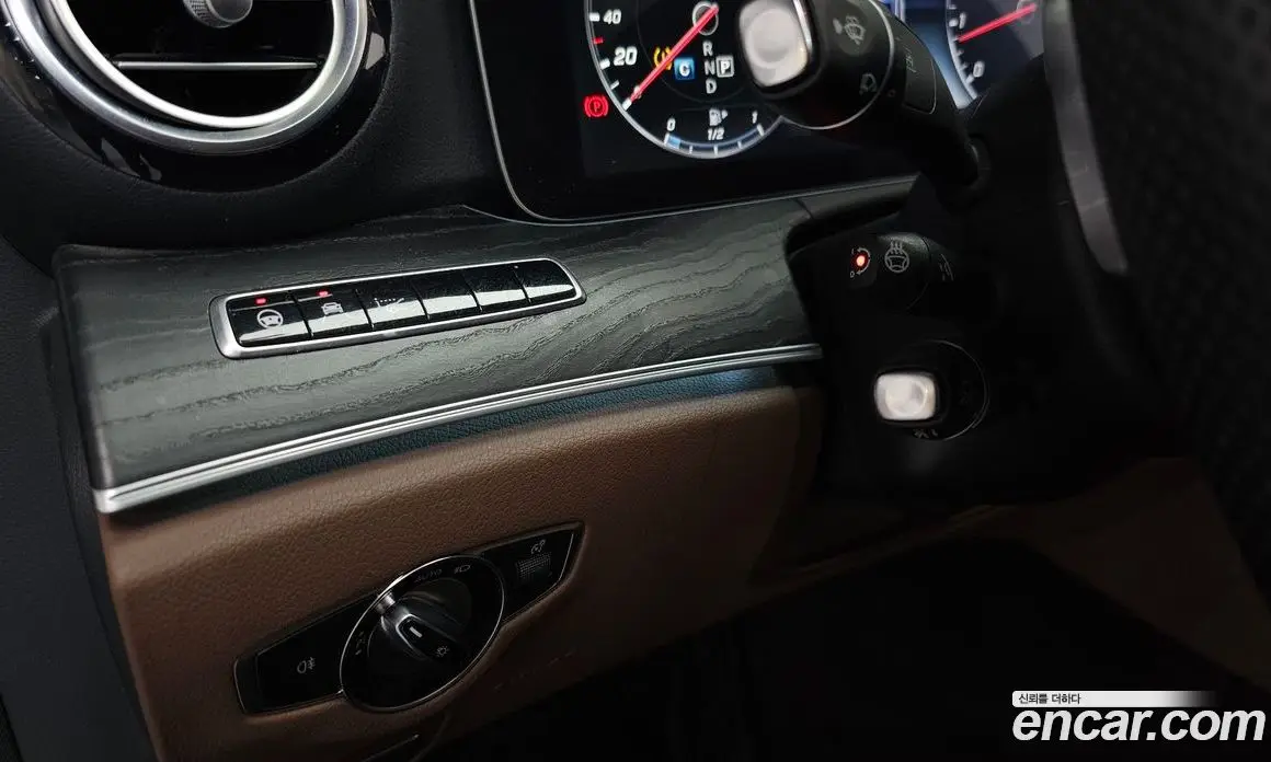 Mercedes-Benz E-Class 2017 2.0 автомат (гидро), фото 19