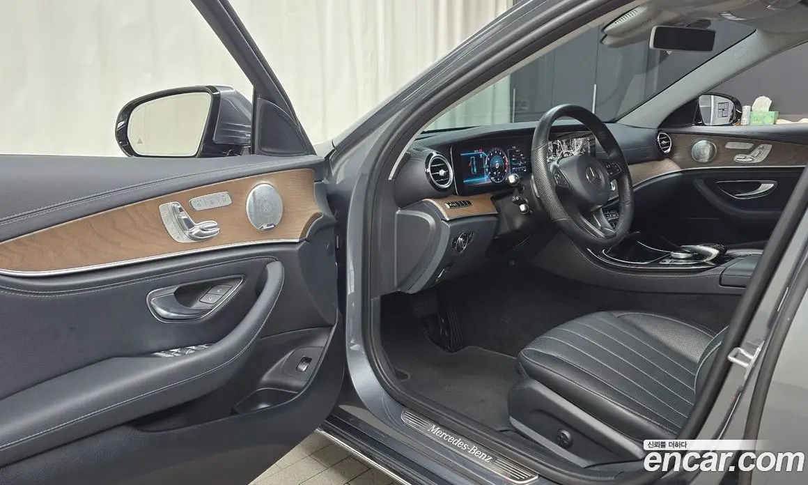 Mercedes-Benz E-Class 2017 2.0 автомат (гидро), фото 12