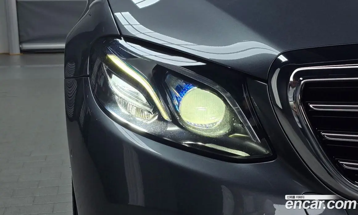 Mercedes-Benz E-Class 2017 2.0 автомат (гидро), фото 7