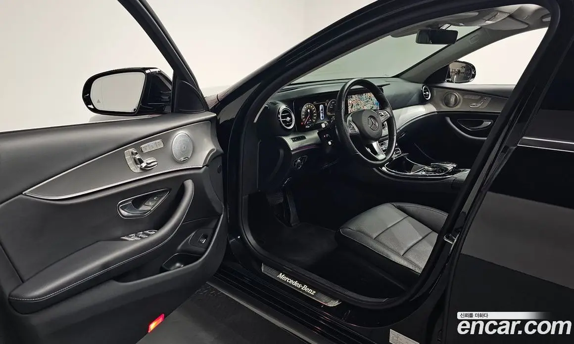 Mercedes-Benz E-Class 2018 2.0 автомат (гидро), фото 12
