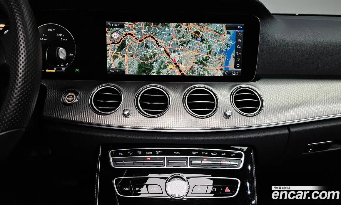 Mercedes-Benz E-Class 2018 2.0 автомат (гидро), фото 19