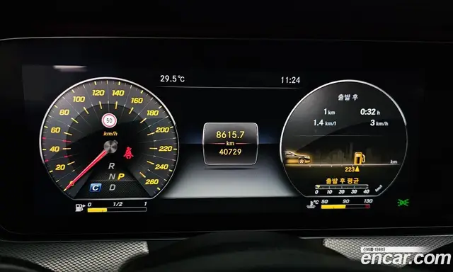Mercedes-Benz E-Class 2018 2.0 автомат (гидро), миниатюра 10