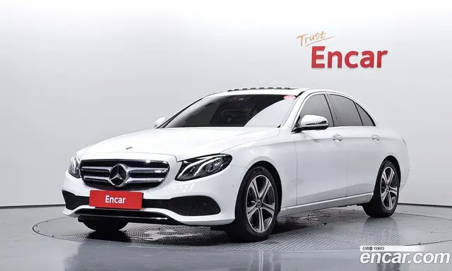 Mercedes-Benz E-Class, 2019, 91 387 км