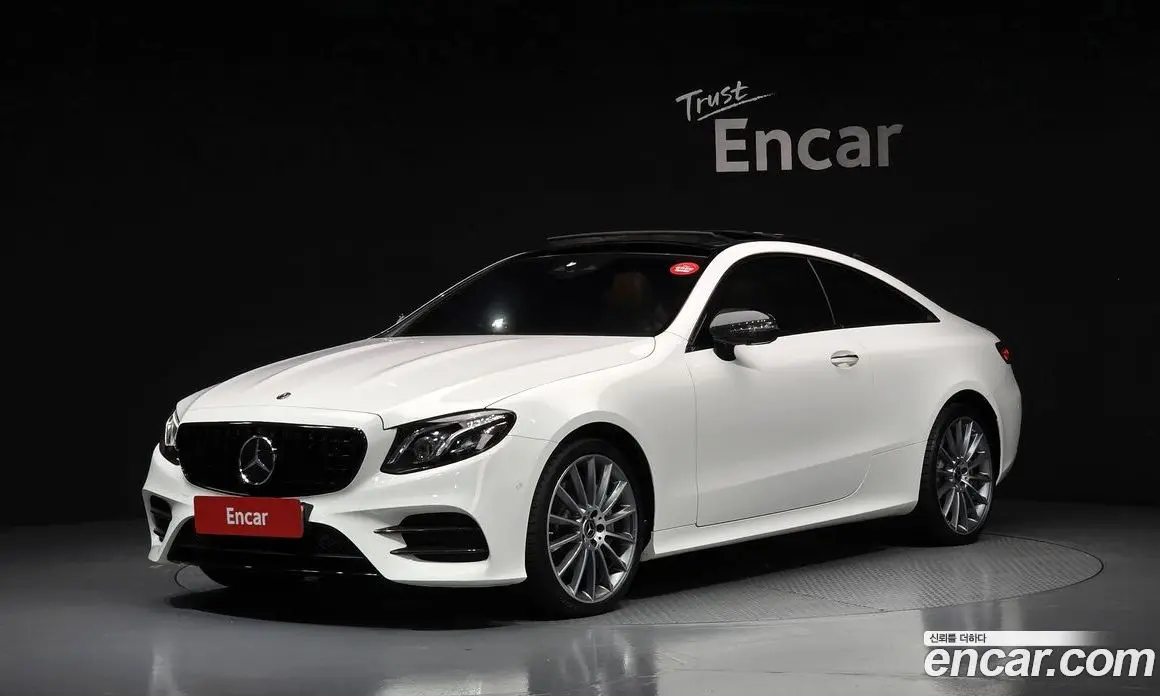 Mercedes-Benz E-Class 2019 3.0 автомат (гидро), фото 1 Mercedes-Benz E-Class 2019 3.0 автомат (гидро), фото 1