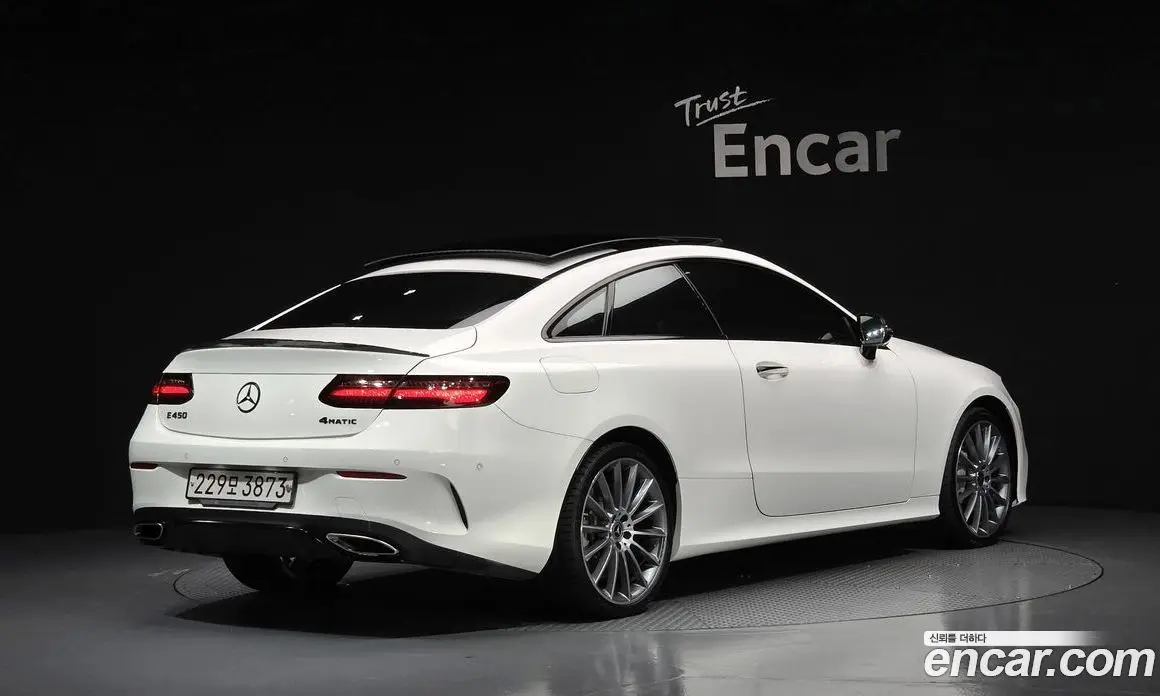 Mercedes-Benz E-Class 2019 3.0 автомат (гидро), фото 2 Mercedes-Benz E-Class 2019 3.0 автомат (гидро), фото 2
