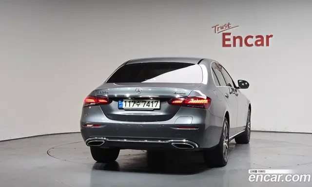 Mercedes-Benz E-Class 2020 2.0 автомат (гидро), миниатюра 3