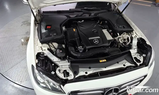 Mercedes-Benz E-Class 2020 2.0 автомат (гидро), миниатюра 6 Mercedes-Benz E-Class 2020 2.0 автомат (гидро), миниатюра 6