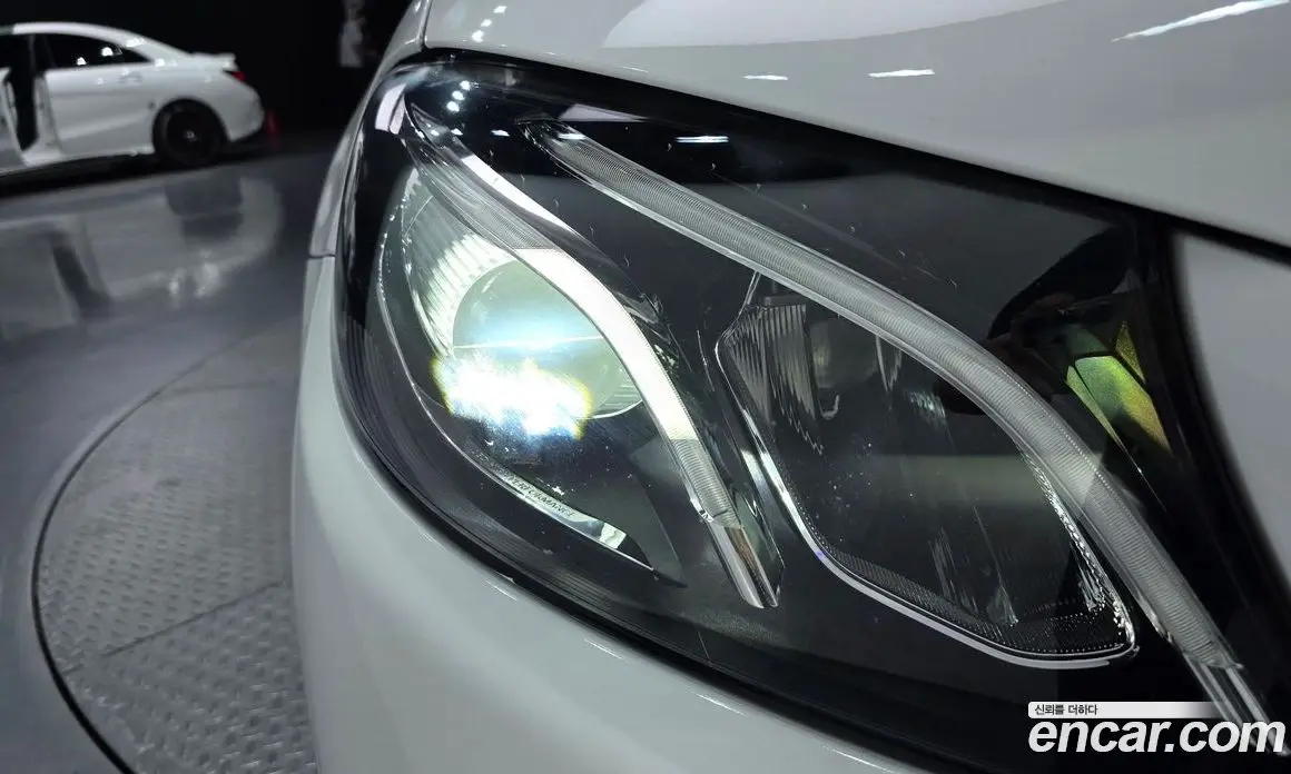 Mercedes-Benz E-Class 2020 2.0 автомат (гидро), фото 8 Mercedes-Benz E-Class 2020 2.0 автомат (гидро), фото 8