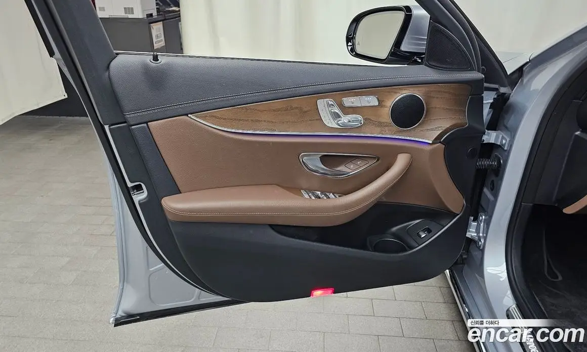 Mercedes-Benz E-Class 2021 1.9 автомат (гидро), фото 14