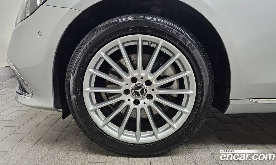 Mercedes-Benz E-Class 2021 1.9 автомат (гидро), фото 5