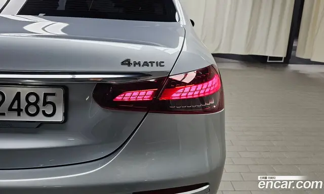 Mercedes-Benz E-Class 2021 1.9 автомат (гидро), миниатюра 9