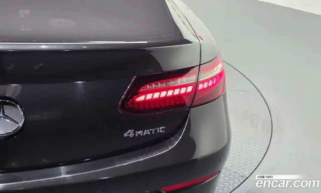 Mercedes-Benz E-Class 2021 3.0 автомат (гидро), миниатюра 8