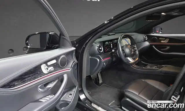 Mercedes-Benz E-Class 2021 1.9 автомат (гидро), миниатюра 10 Mercedes-Benz E-Class 2021 1.9 автомат (гидро), миниатюра 10