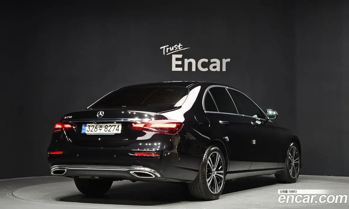 Mercedes-Benz E-Class 2022 2.0 автомат (гидро), фото 2 Mercedes-Benz E-Class 2022 2.0 автомат (гидро), фото 2