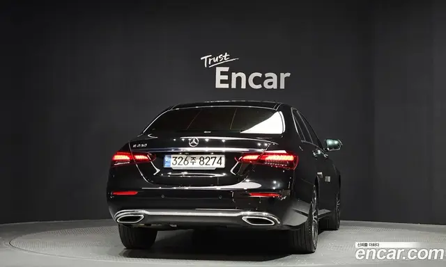 Mercedes-Benz E-Class 2022 2.0 автомат (гидро), миниатюра 4 Mercedes-Benz E-Class 2022 2.0 автомат (гидро), миниатюра 4