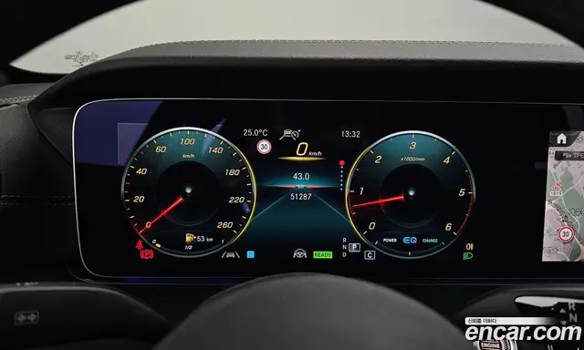 Mercedes-Benz E-Class 2022 2.0 автомат (гидро), миниатюра 11