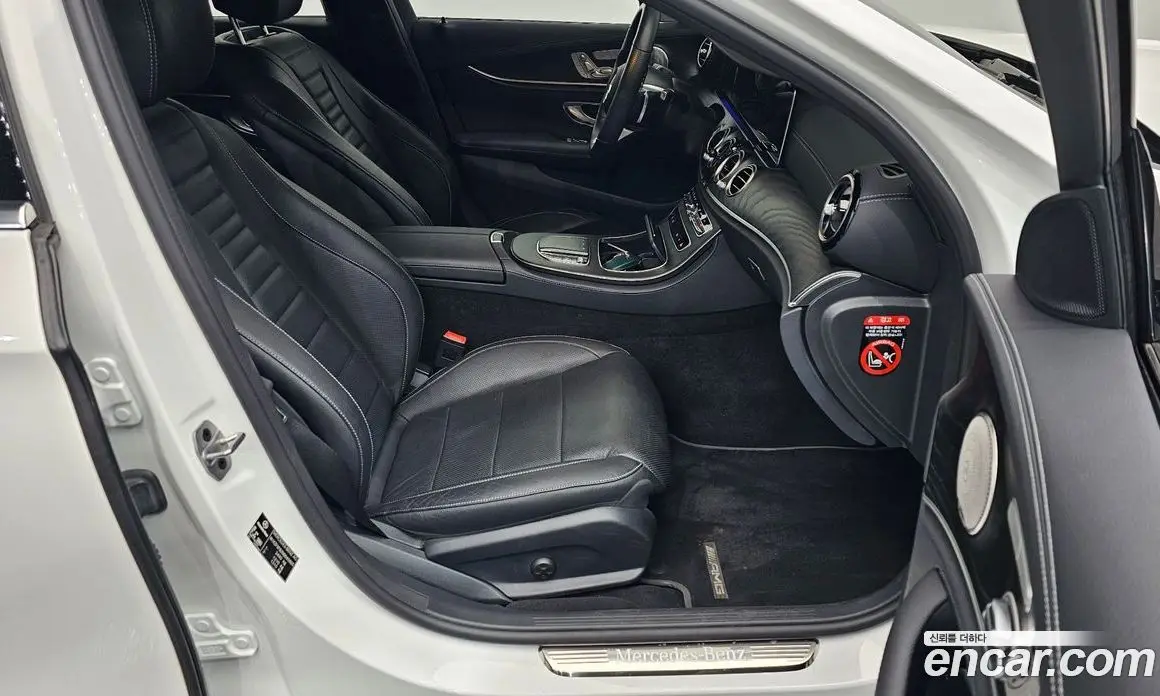 Mercedes-Benz E-Class 2022 2.0 автомат (гидро), фото 16