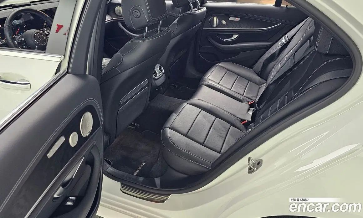 Mercedes-Benz E-Class 2022 2.0 автомат (гидро), фото 17