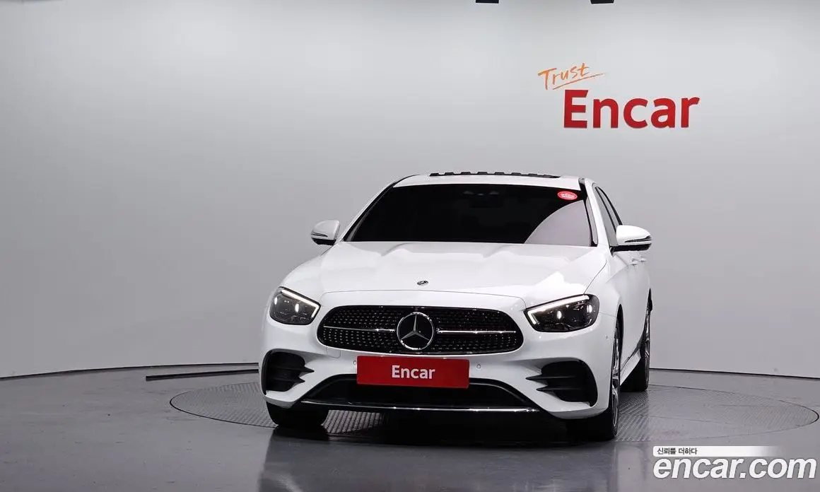 Mercedes-Benz E-Class 2022 2.0 автомат (гидро), фото 3