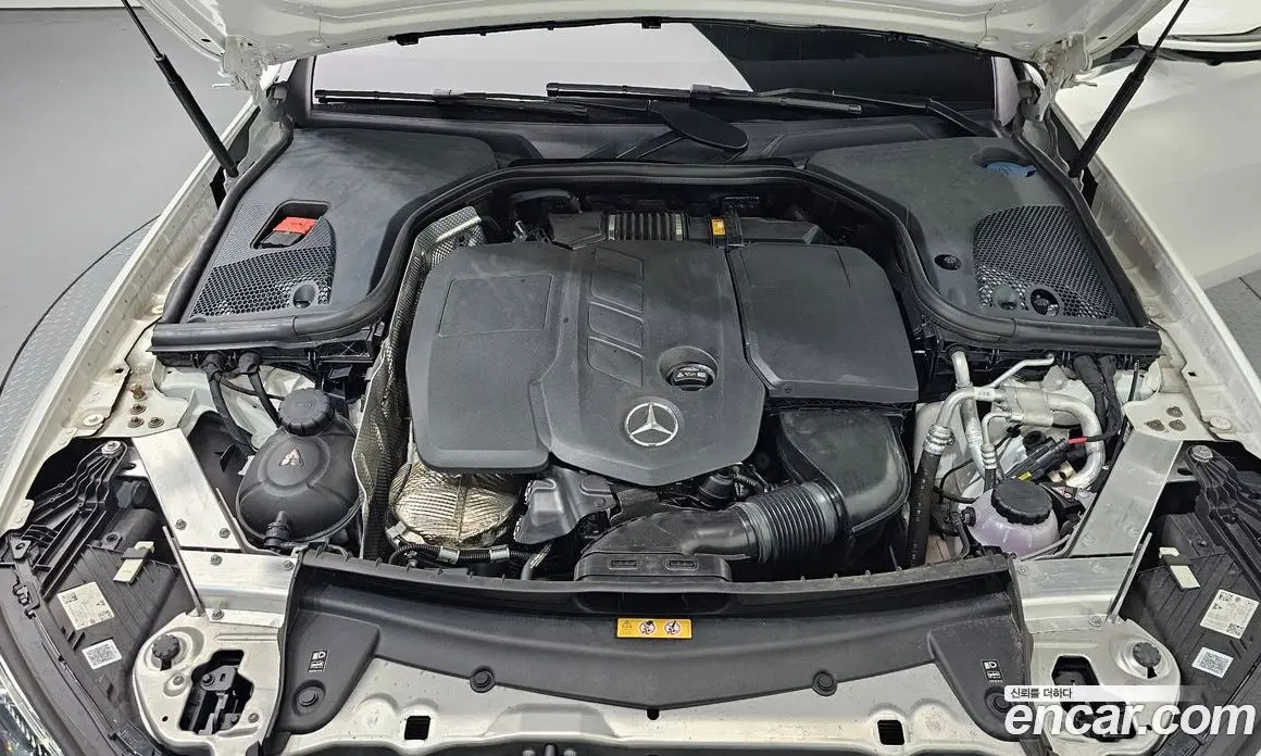 Mercedes-Benz E-Class 2022 2.0 автомат (гидро), фото 6
